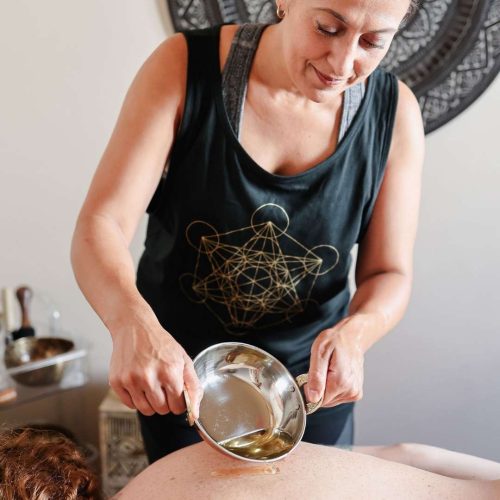 Abhyanga Ayurvedic Massage with oils